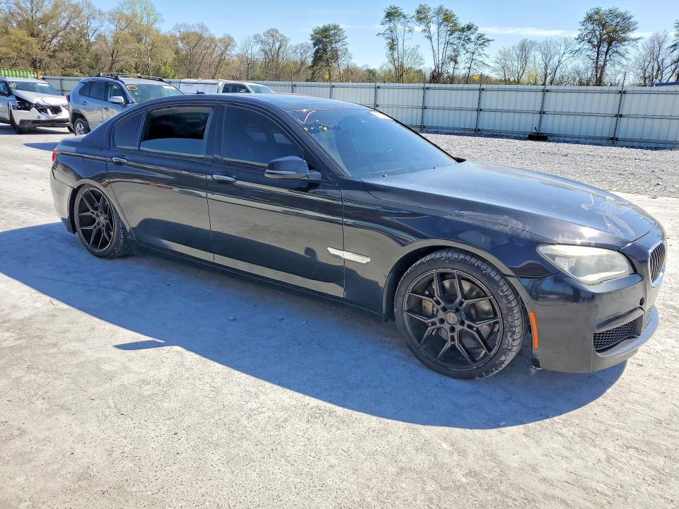 Photo 4 from auction – 2014 BMW 750 with VIN WBAYE8C55ED135448
