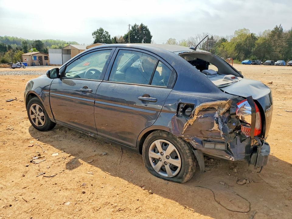 Photo 2 from auction – 2011 HYUNDAI ACCENT with VIN KMHCN4AC2BU607930