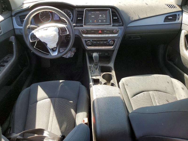 Photo 8 from auction – 2019 HYUNDAI SONATA with VIN 5NPE24AFXKH799804