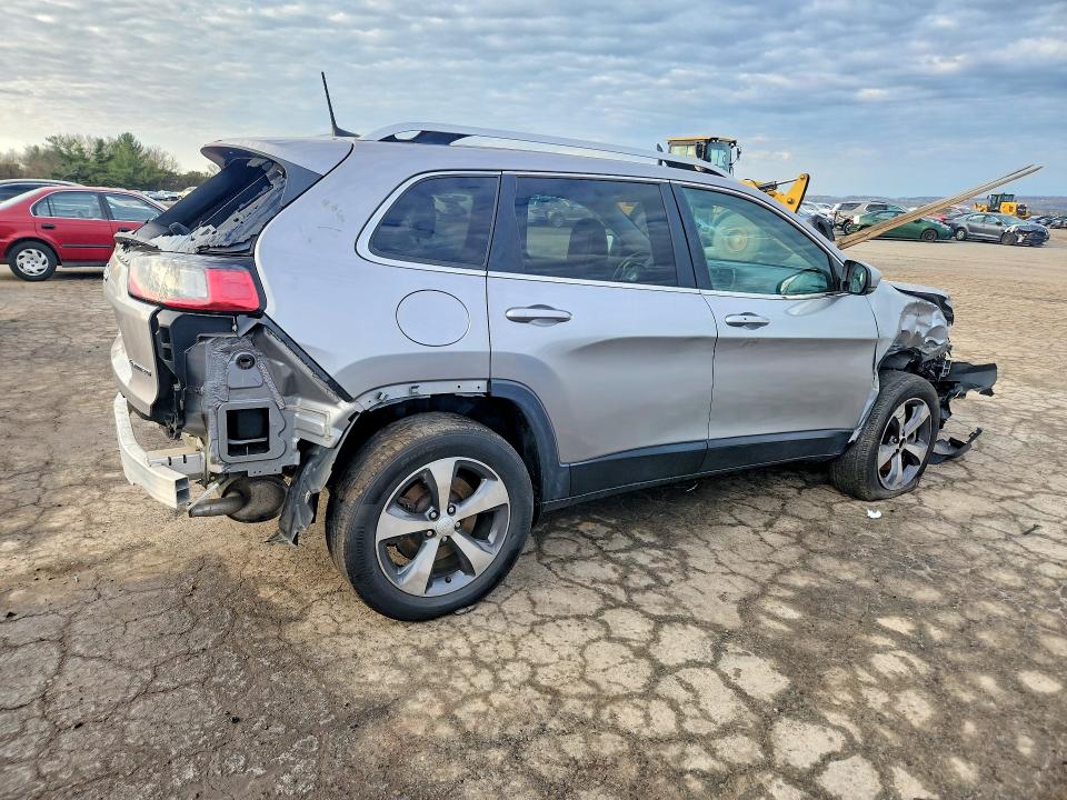 صورة رقم 3 من المزاد - 2019 JEEP CHEROKEE مع VIN 1C4PJMDX8KD244808