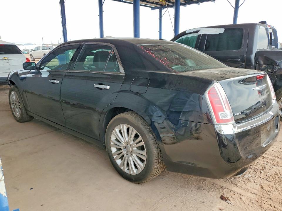 Photo 2 from auction – 2014 CHRYSLER 300C with VIN 2C3CCAKG5EH201212