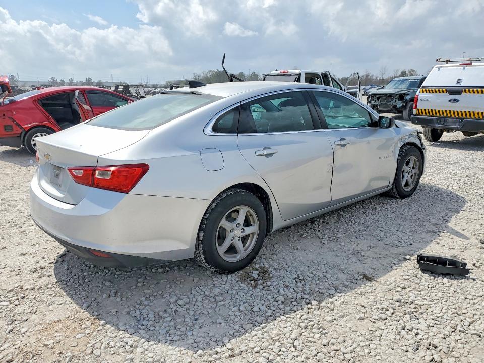 Photo 3 from auction – 2017 CHEVROLET MALIBU with VIN 1G1ZB5ST8HF138036