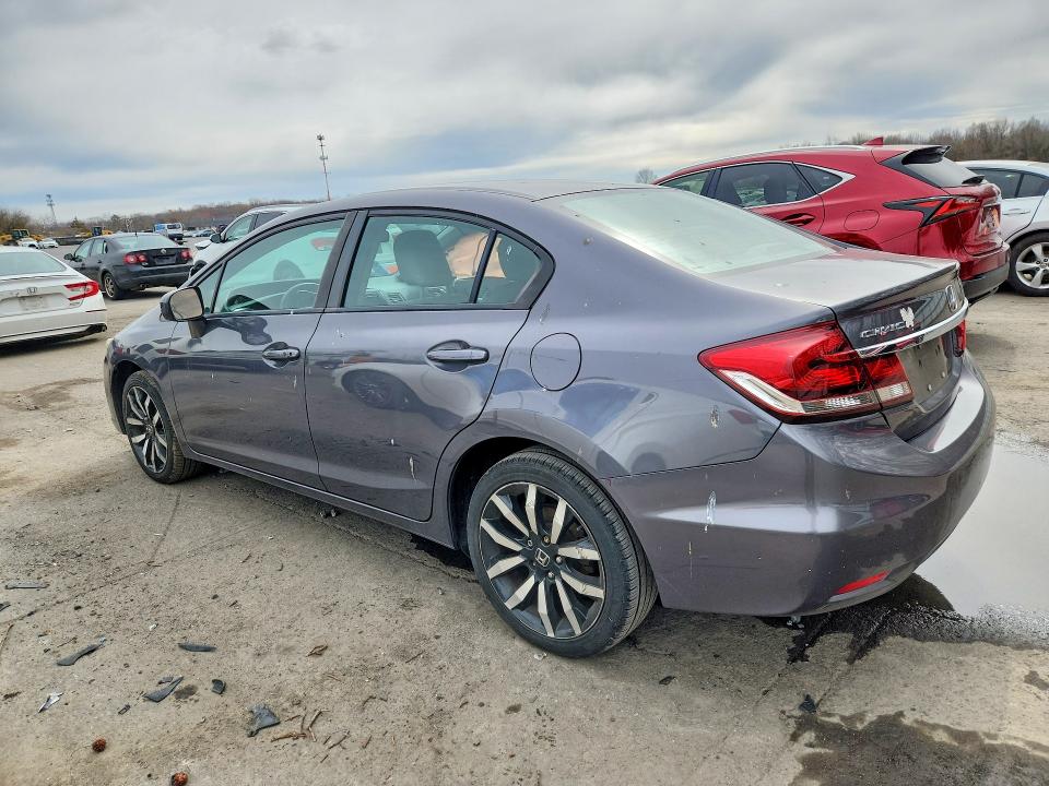 Photo 2 from auction – 2015 HONDA CIVIC with VIN 2HGFB2F96FH553313