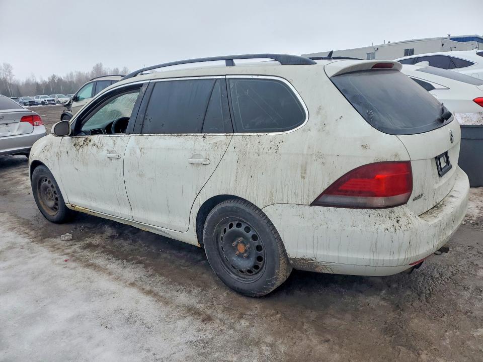 Photo 2 from auction – 2014 VOLKSWAGEN JETTA with VIN 3VWML7AJ0EM621037