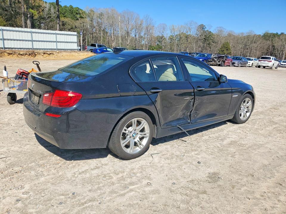 Photo 3 from auction – 2011 BMW 528 with VIN WBAFR1C53BC740637