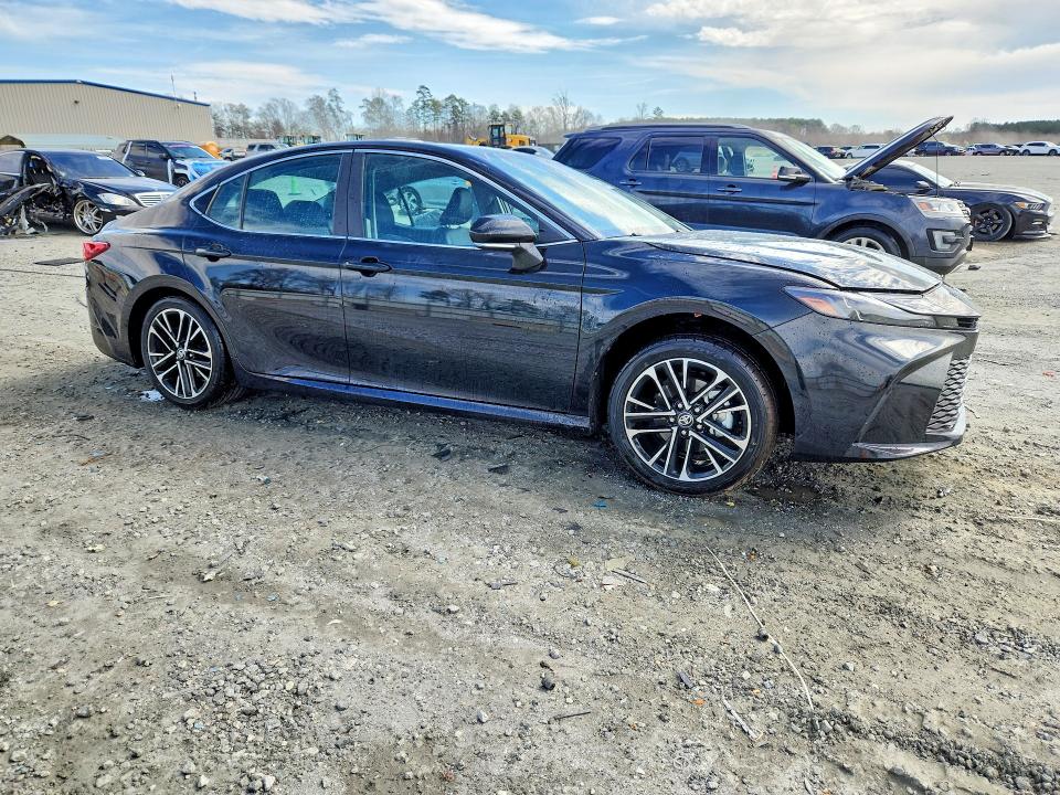 Photo 4 from auction – 2025 TOYOTA CAMRY with VIN 4T1DAACK0SU557872