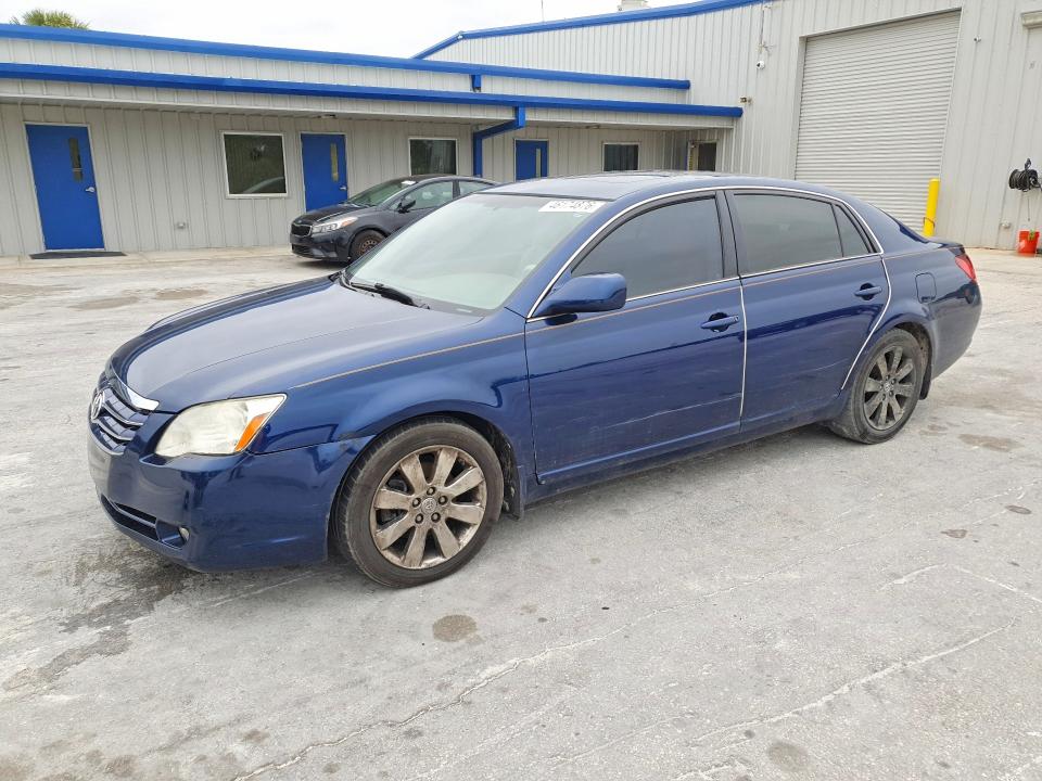 TOYOTA AVALON 2006 with VIN 4T1BK36B56U097304 - Photo from auction