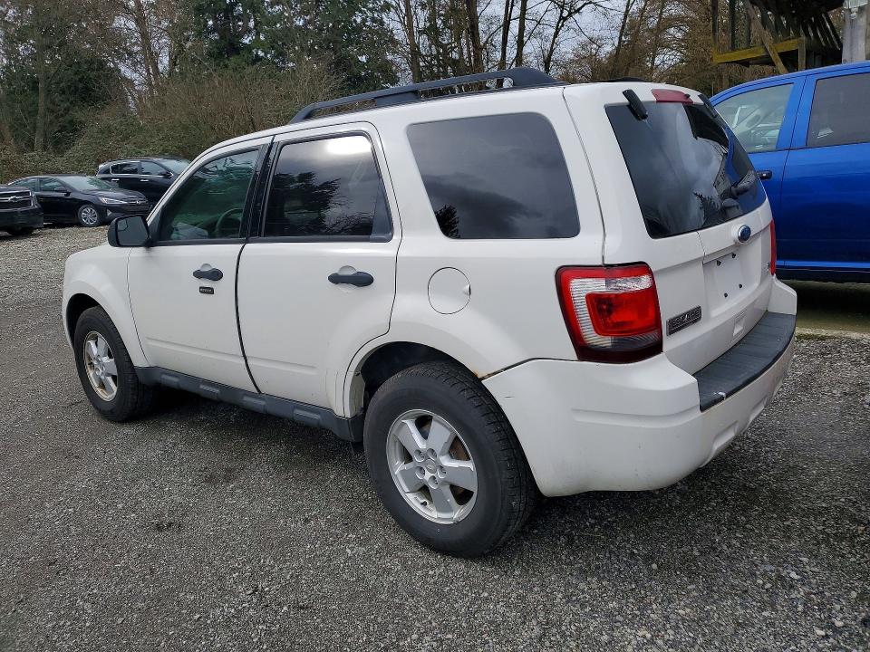 Photo 2 from auction – 2012 FORD ESCAPE with VIN 1FMCU0DG3CKB55168