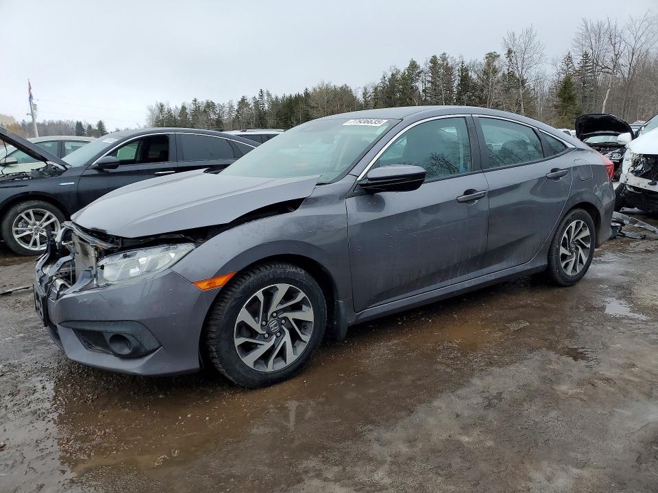 HONDA CIVIC 2018 with VIN 2HGFC2F68JH011819 - Photo from auction
