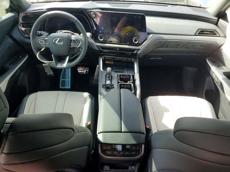 Photo 8 from auction – 2025 LEXUS TX 500H with VIN 5TDABAB62SS013371