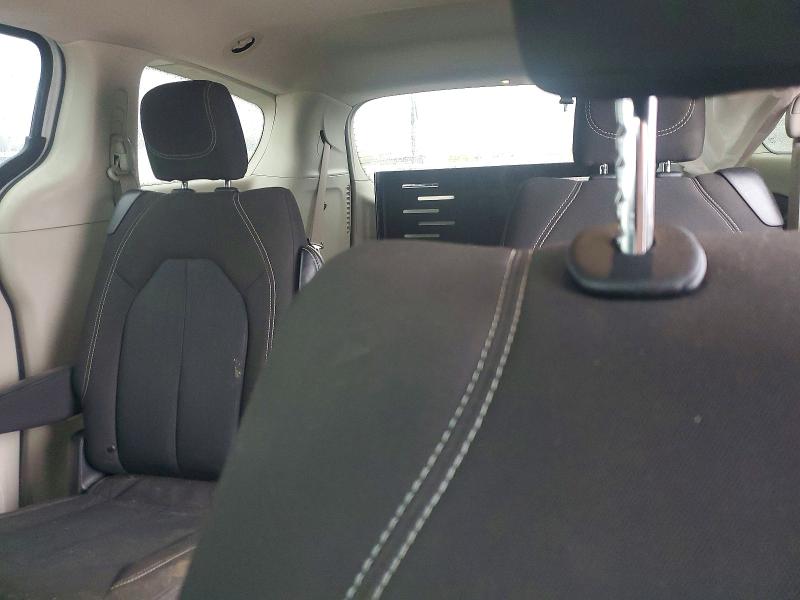 Photo 10 from auction – 2022 CHRYSLER VOYAGER with VIN 2C4RC1CG5NR162782
