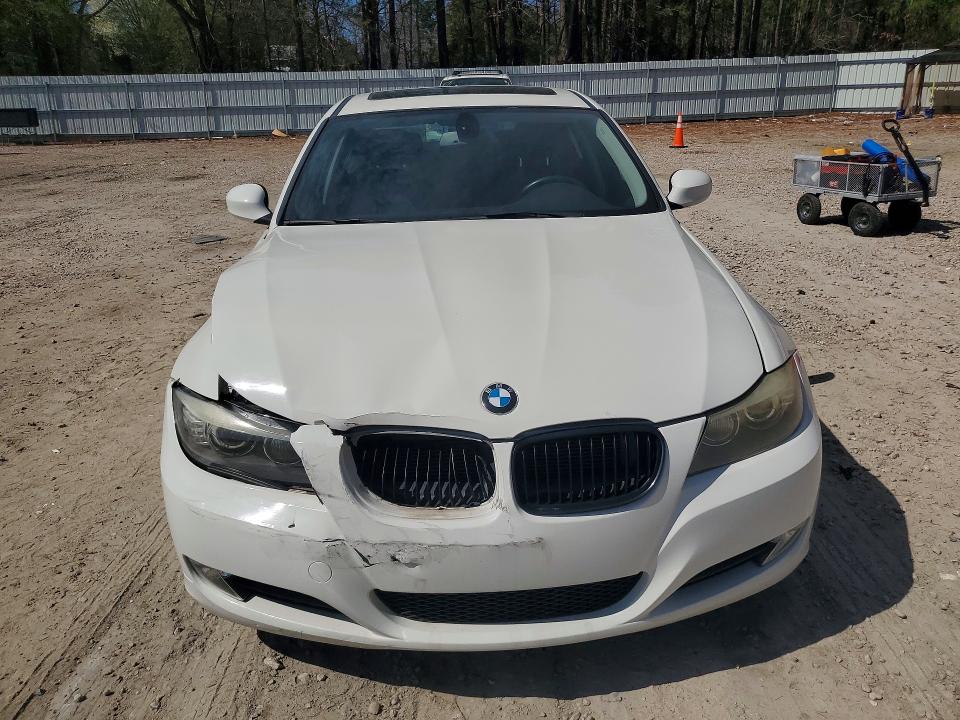 Photo 5 from auction – 2011 BMW 328 with VIN WBAPH7C51BE683434
