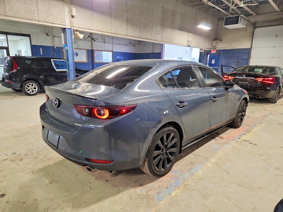 Photo 3 from auction – 2023 MAZDA 3 with VIN 3MZBPACM6PM364632