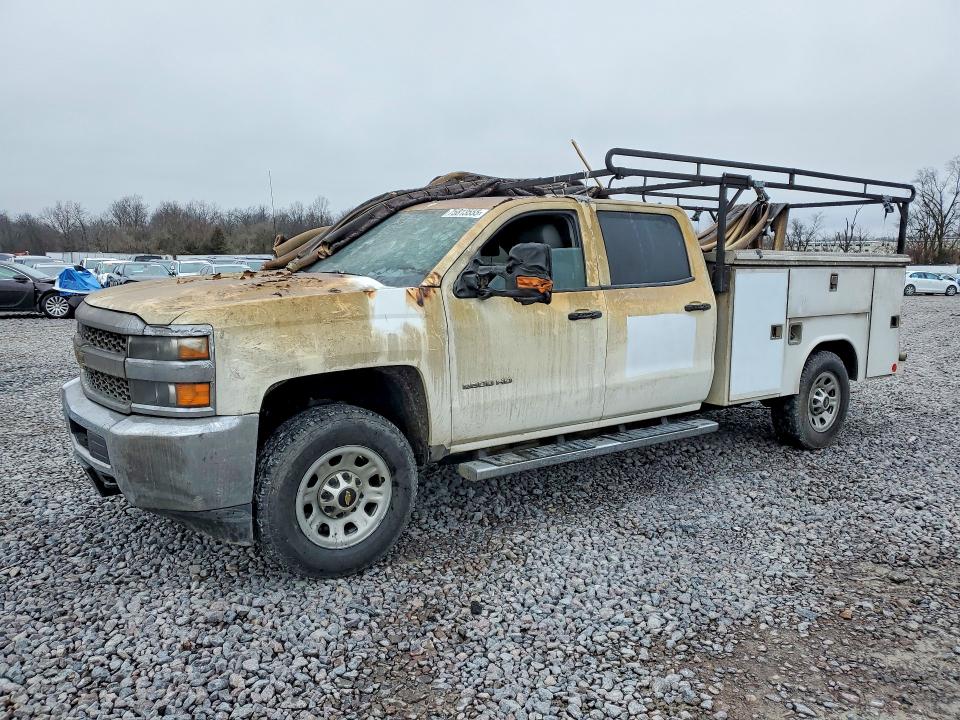 CHEVROLET SILVERADO 2019 with VIN 1GC4KVCG5KF156925 - Photo from auction