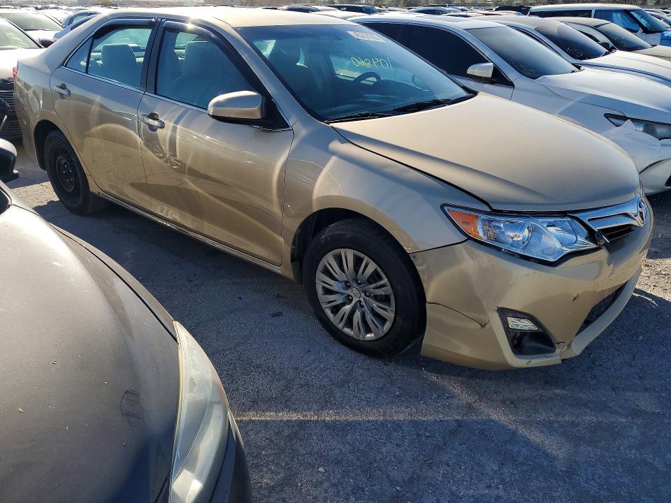 Снимка 4 от търг – 2012 TOYOTA CAMRY с VIN 4T1BF1FK7CU042356