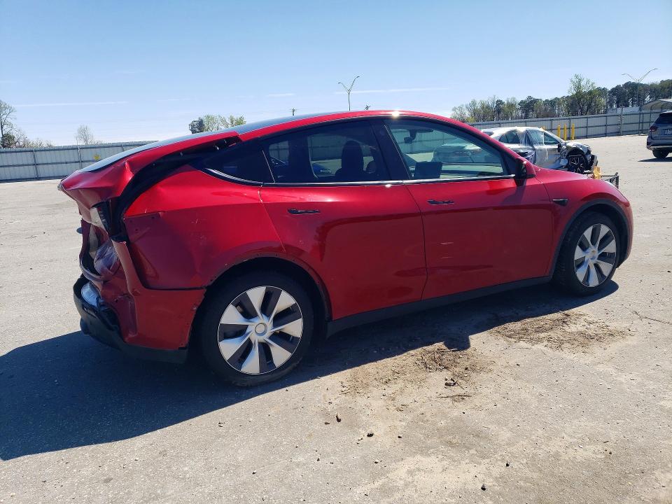 Photo 3 from auction – 2021 TESLA MODEL Y with VIN 5YJYGAEE7MF230103