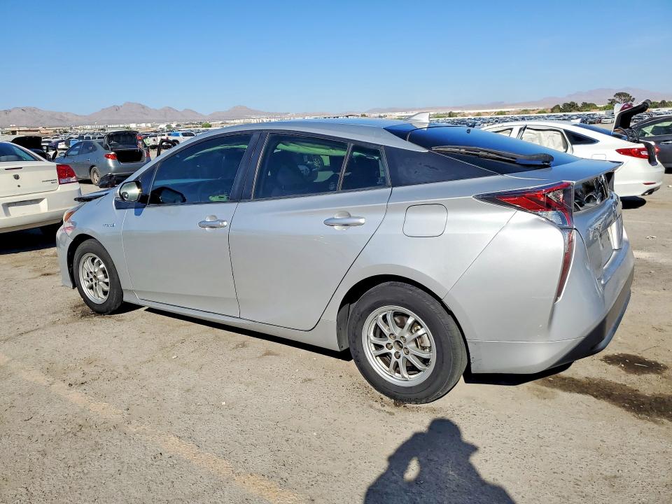 Photo 2 from auction – 2016 TOYOTA PRIUS with VIN JTDKARFU7G3015740