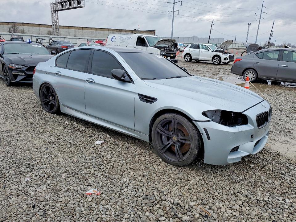Photo 4 from auction – 2016 BMW M5 with VIN WBSFV9C58GG343480
