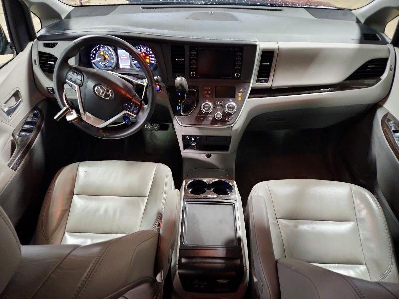 Photo 8 from auction – 2018 TOYOTA SIENNA with VIN 5TDYZ3DC2JS910083