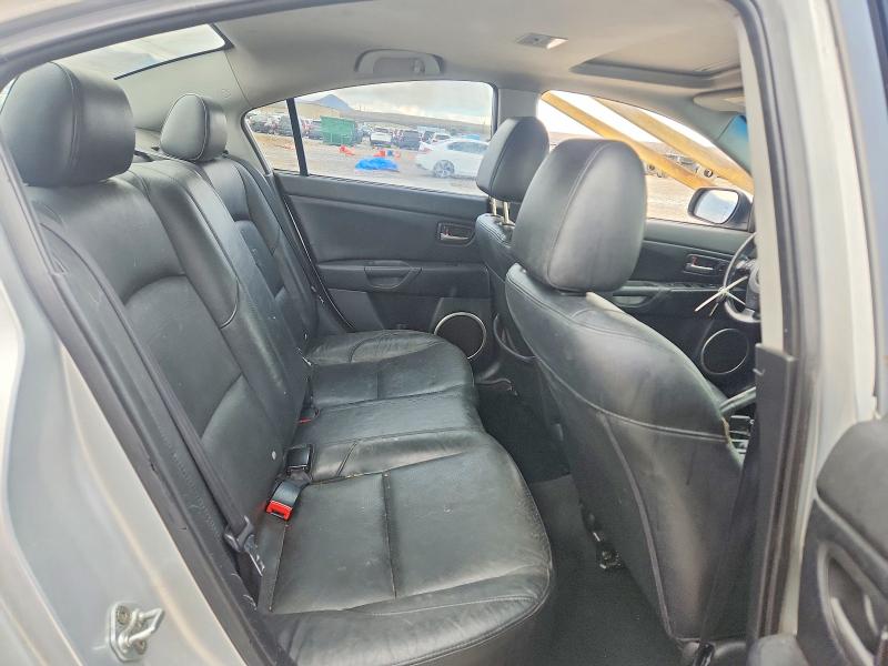 Photo 10 from auction – 2004 MAZDA 3 with VIN JM1BK323141202566