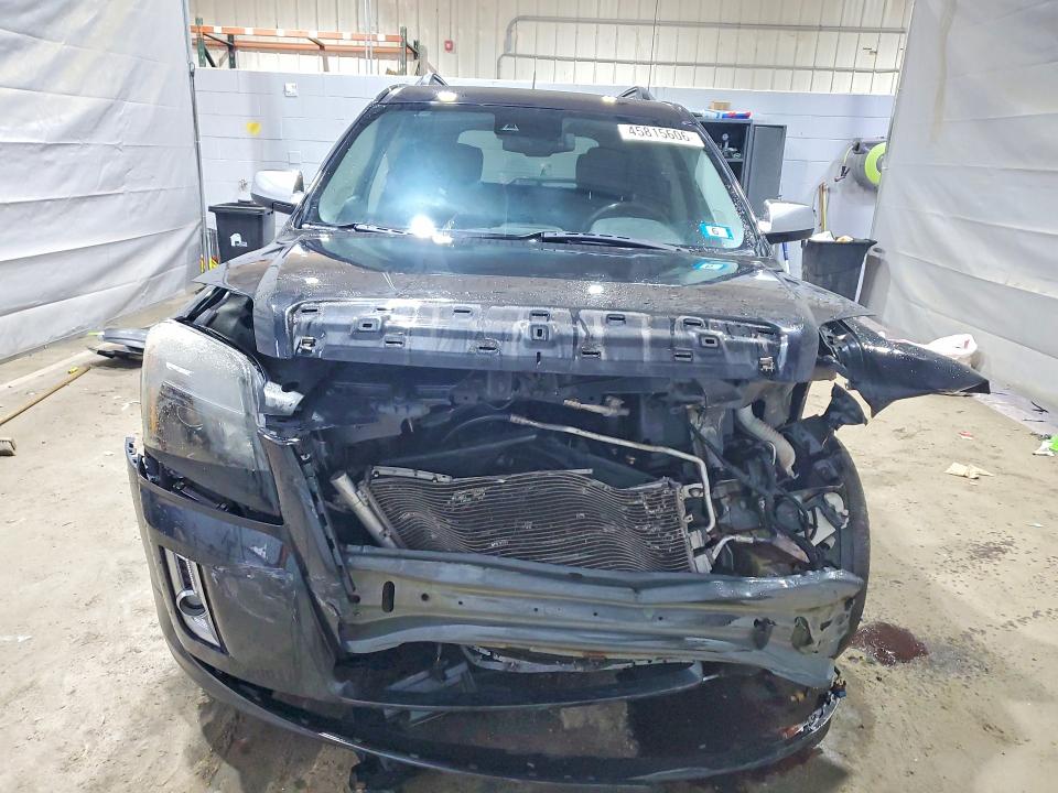 Photo 5 from auction – 2015 GMC TERRAIN with VIN 2GKALUEK5F6360933