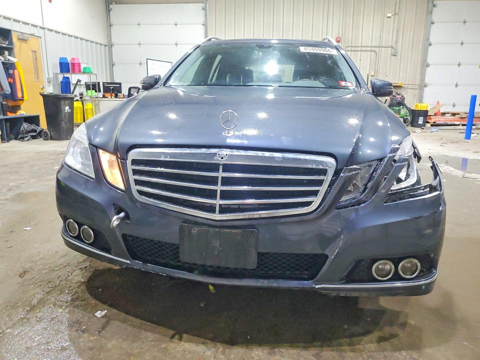Photo 5 from auction – 2011 MERCEDES-BENZ E with VIN WDDHH8HB0BA258098