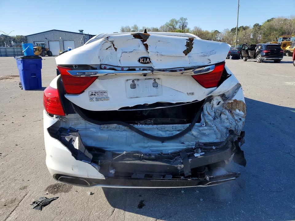 Photo 6 from auction – 2015 KIA K900 with VIN KNALW4D4XF6017214