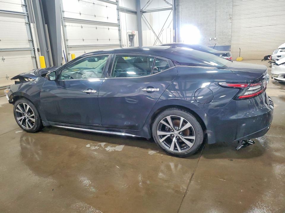 Photo 2 from auction – 2017 NISSAN MAXIMA with VIN 1N4AA6AP3HC408220