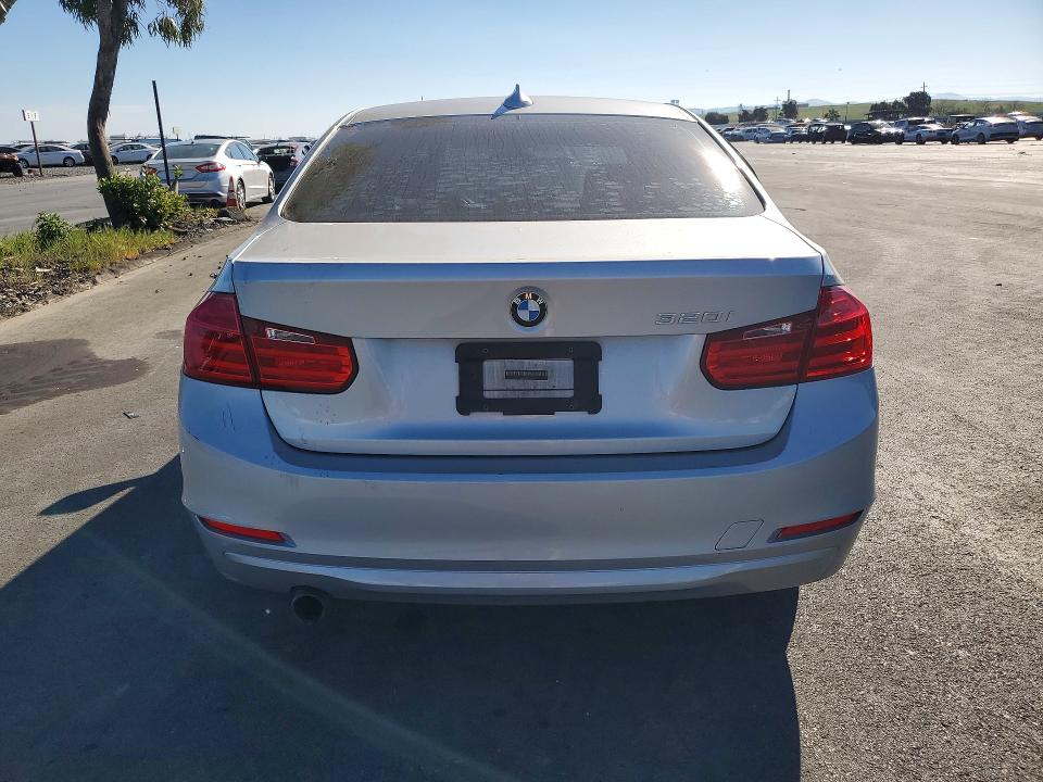 Photo 6 from auction – 2015 BMW 320 with VIN WBA3B1G59FNT64621