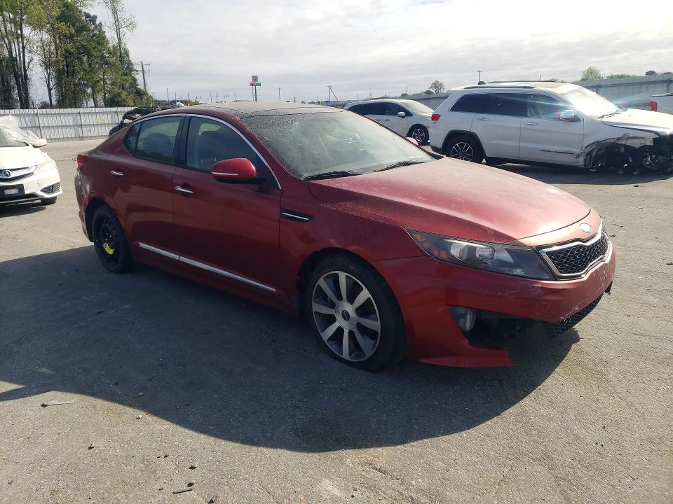Photo 4 from auction – 2013 KIA OPTIMA with VIN 5XXGR4A65DG109671