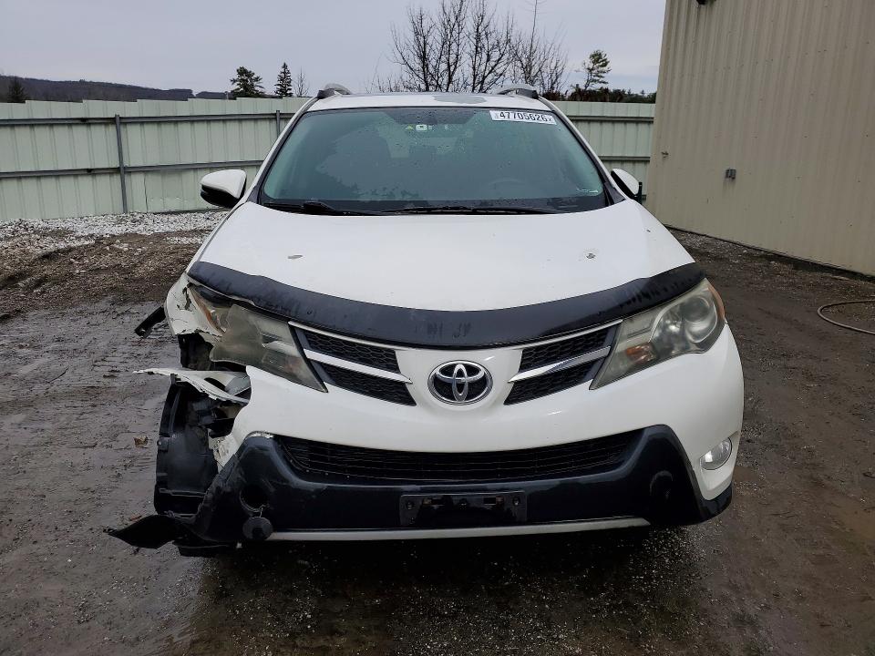 Photo 5 from auction – 2015 TOYOTA RAV4 with VIN 2T3RFREV0FW336671