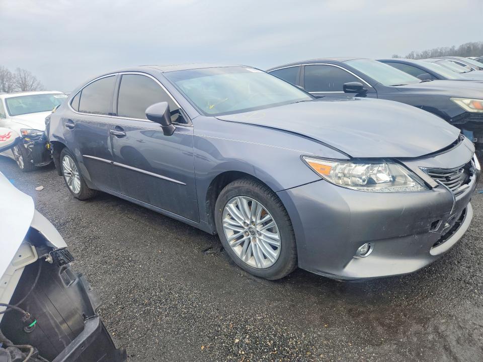 Photo 4 from auction – 2014 LEXUS ES with VIN JTHBK1GG4E2150201