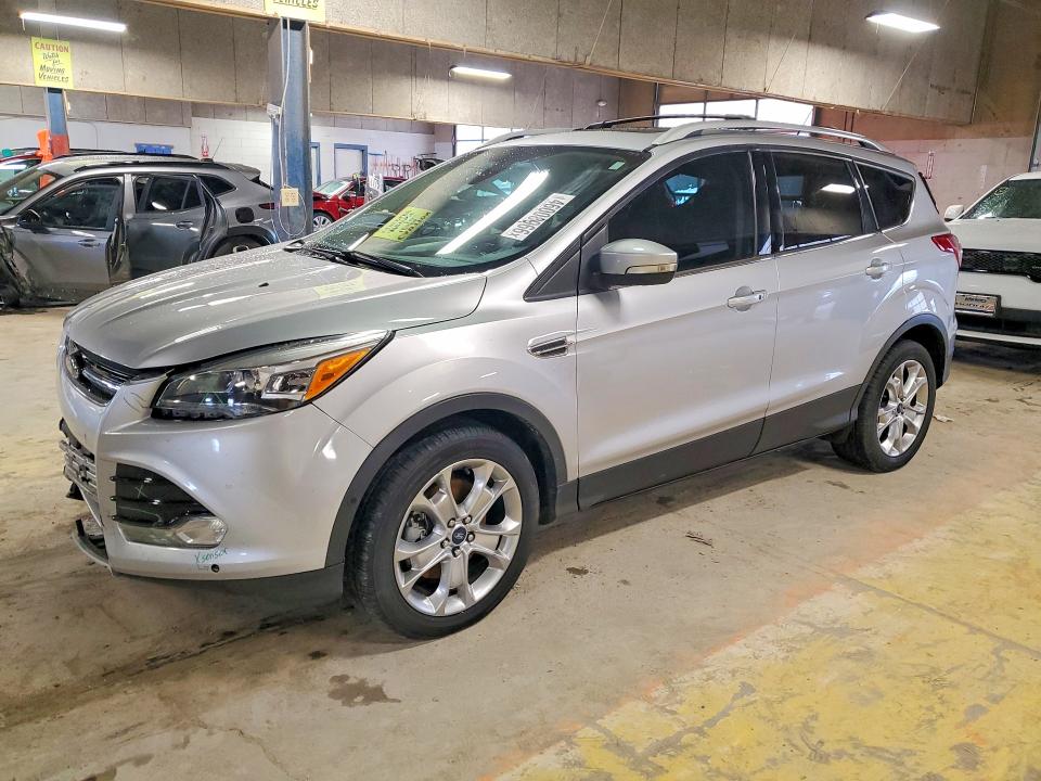FORD ESCAPE 2014 with VIN 1FMCU0J98EUB14130 - Photo from auction