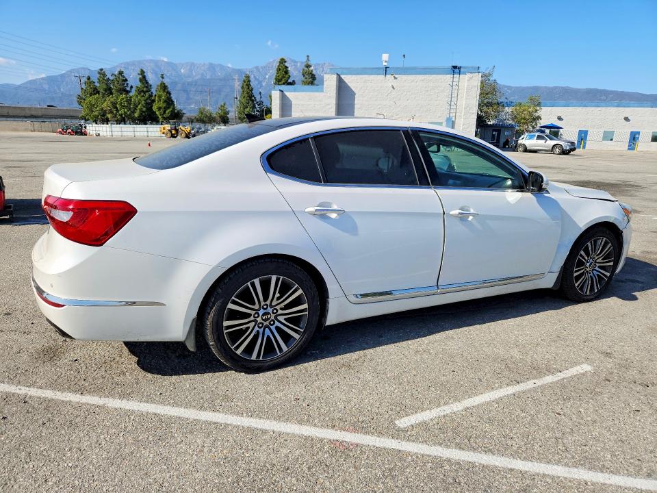 Photo 3 from auction – 2014 KIA CADENZA with VIN KNALN4D7XE5137662