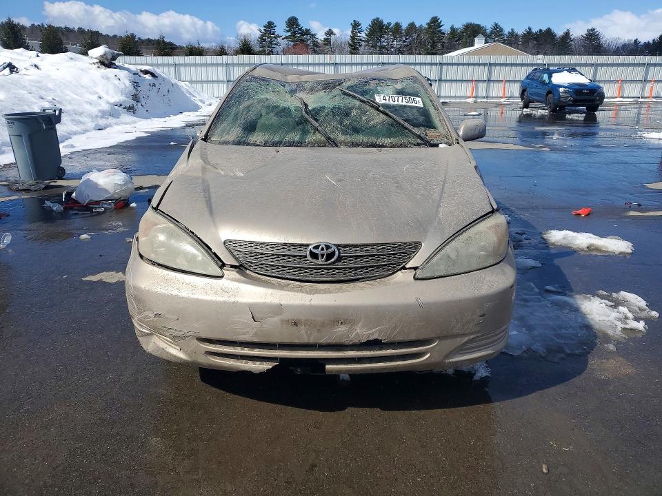 Photo 5 from auction – 2002 TOYOTA CAMRY with VIN 4T1BE30K72U560943