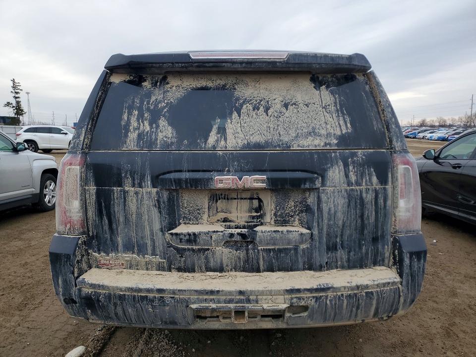 Photo 6 from auction – 2017 GMC YUKON XL with VIN 1GKS2FKC0HR114752