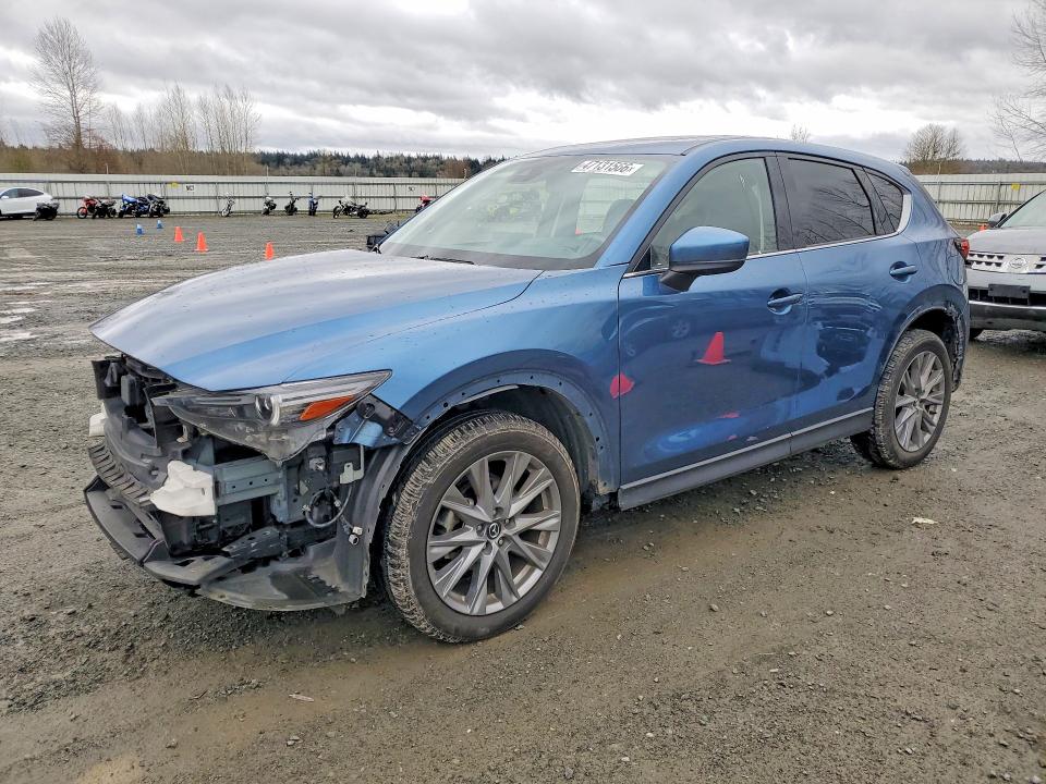 MAZDA CX-5 2021 с VIN JM3KFBDM1M0321719 - Снимка от търг
