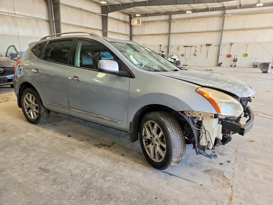 Photo 4 from auction – 2011 NISSAN ROGUE with VIN JN8AS5MV8BW267814