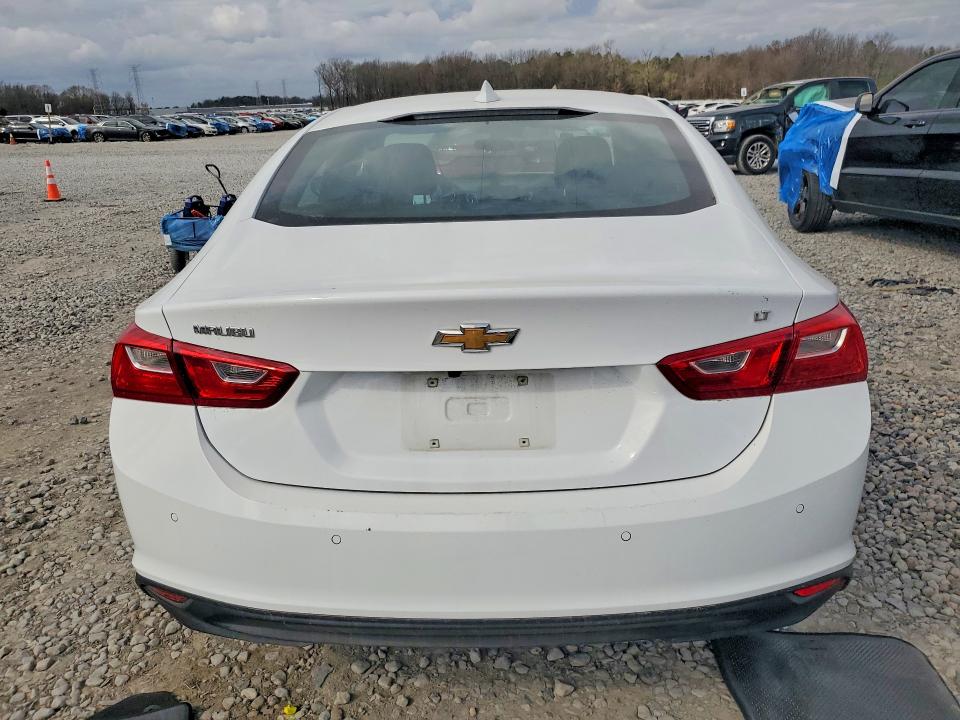Photo 6 from auction – 2025 CHEVROLET MALIBU with VIN 1G1ZD5ST2SF152659