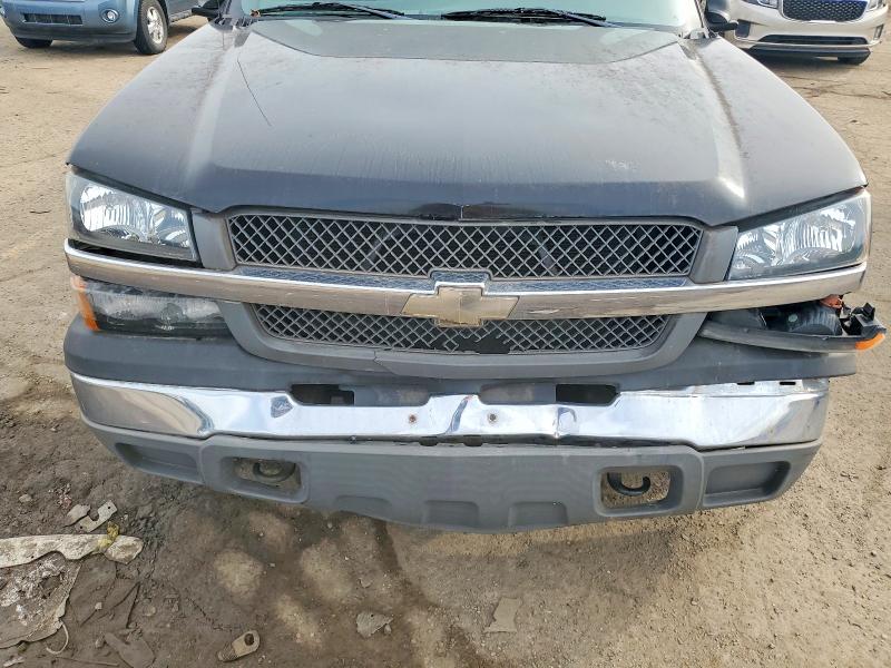 Photo 11 from auction – 2004 CHEVROLET SILVERADO with VIN 1GCEC14V14E160955