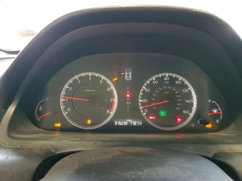 Photo 9 from auction – 2011 HONDA ACCORD with VIN 1HGCP2F6XBA049494