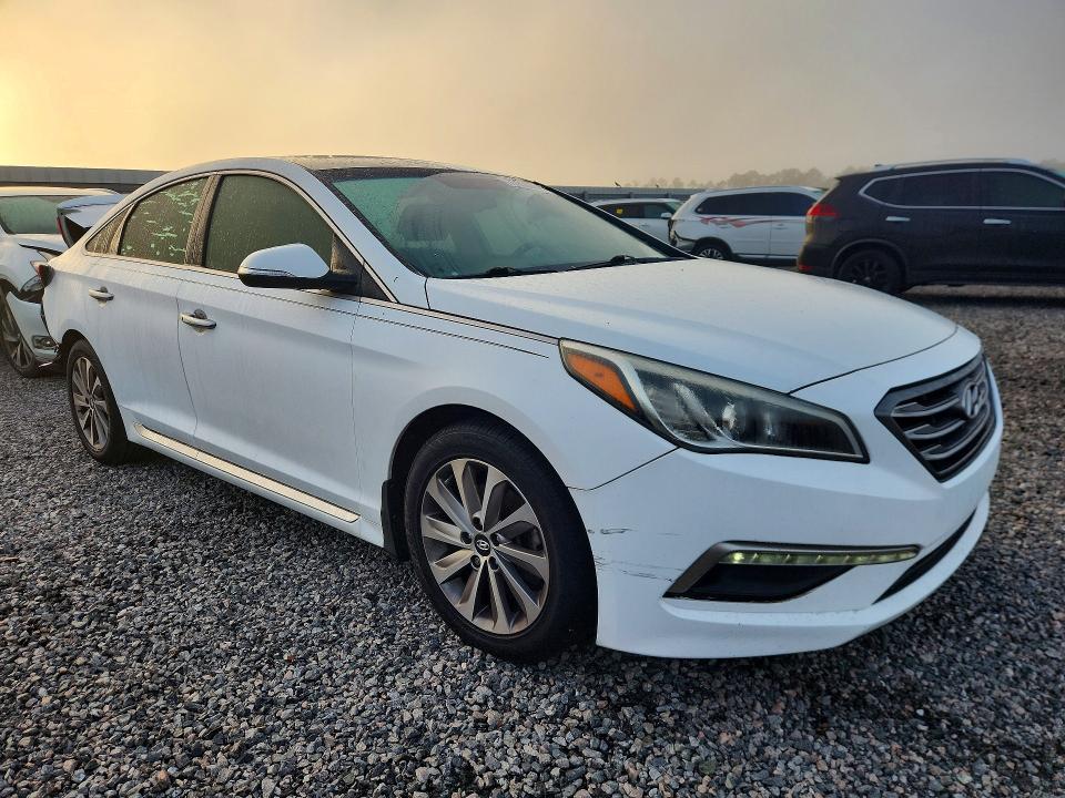 Photo 4 from auction – 2016 HYUNDAI SONATA with VIN 5NPE34AF6GH399436