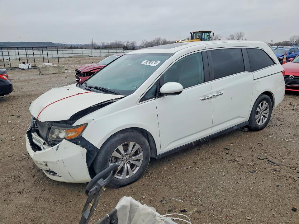 HONDA ODYSSEY 2016 with VIN 5FNRL5H61GB069540 - Photo from auction