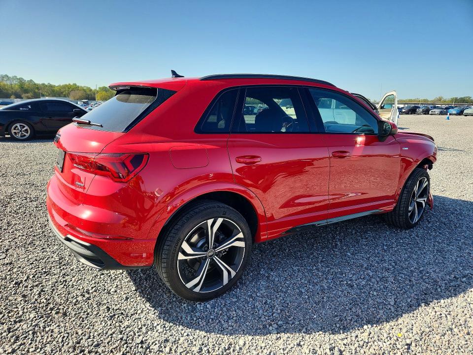 Photo 3 from auction – 2024 AUDI Q3 with VIN WA1EECF37R1151428