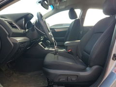 Photo 7 from auction – 2019 SUBARU LEGACY with VIN 4S3BNAF62K3026418