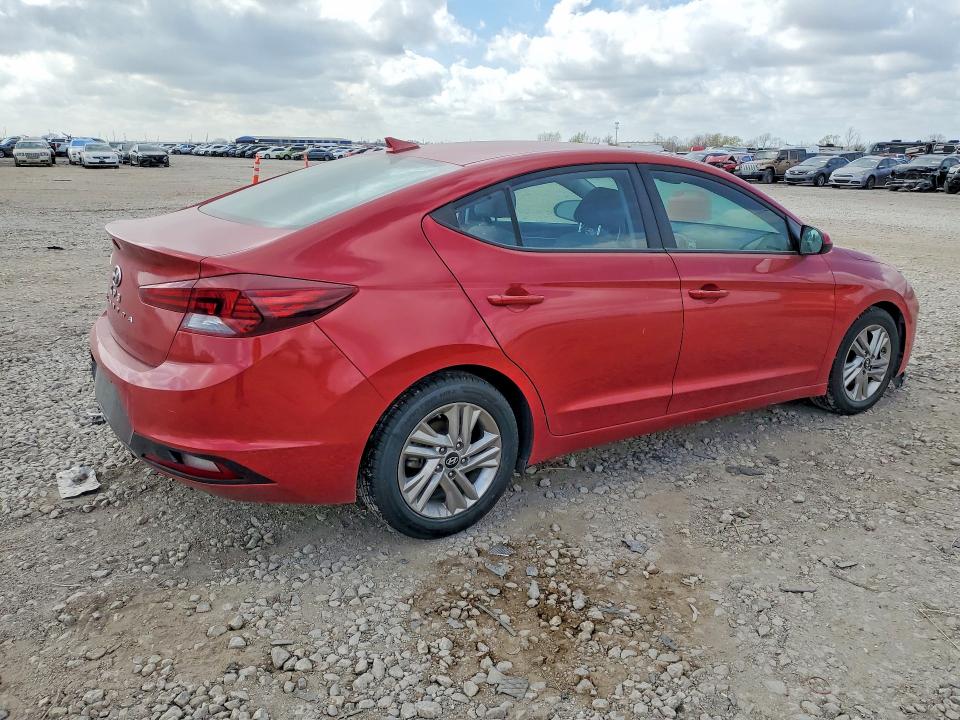 Photo 3 from auction – 2019 HYUNDAI ELANTRA with VIN 5NPD84LF3KH459000