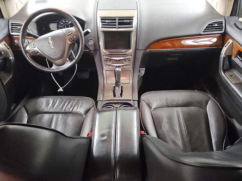 Photo 8 from auction – 2013 LINCOLN TOWNHOUSE MKX with VIN 2LMDJ6JK0DBL14592