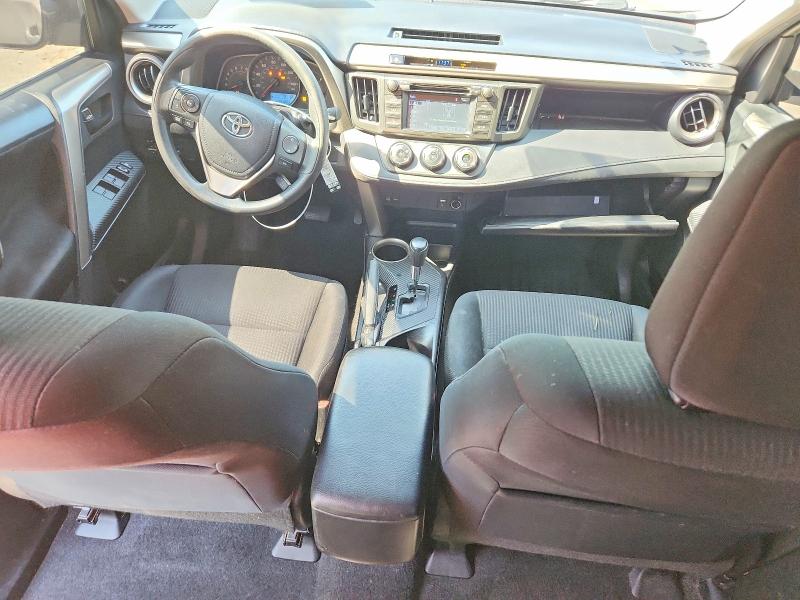 Photo 8 from auction – 2015 TOYOTA RAV4 with VIN 2T3BFREV7FW229733