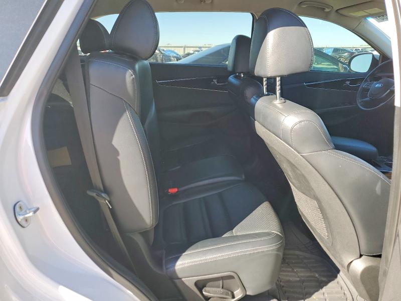 Photo 10 from auction – 2019 KIA SORENTO with VIN 5XYPH4A5XKG503802