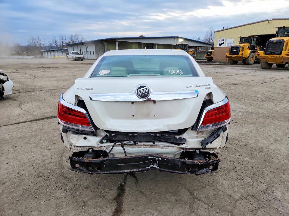 Photo 6 from auction – 2011 BUICK LACROSSE with VIN 1G4GE5ED5BF319169